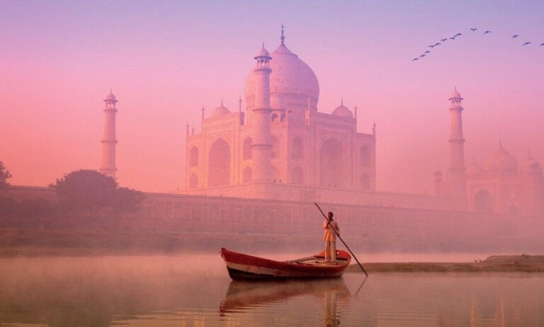 From Delhi: Taj Mahal Day Trip With Agra City