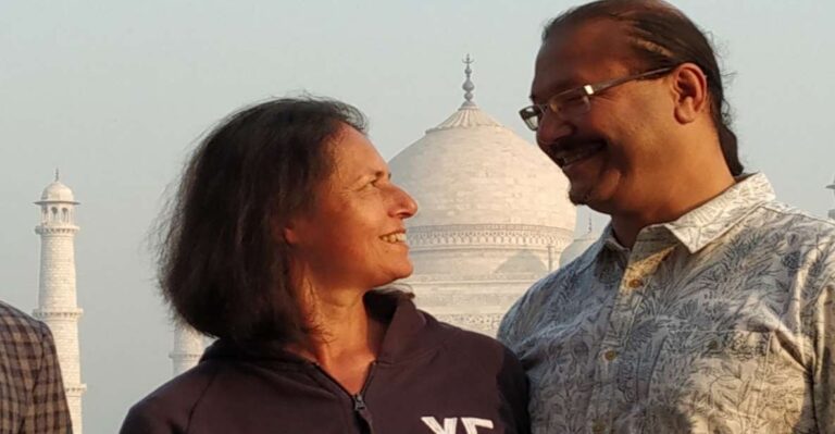 From Delhi : Taj Mahal Sunrise & Agra Fort Guided Day Trip
