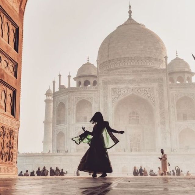 From Delhi: Taj Mahal Sunrise & Agra Tour – By Car