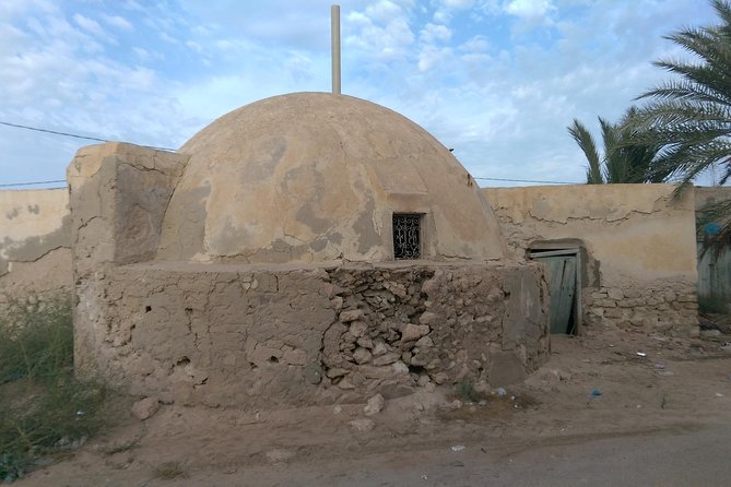From Djerba : 1 Day in the Footsteps of Star Wars “Mos Eisley”