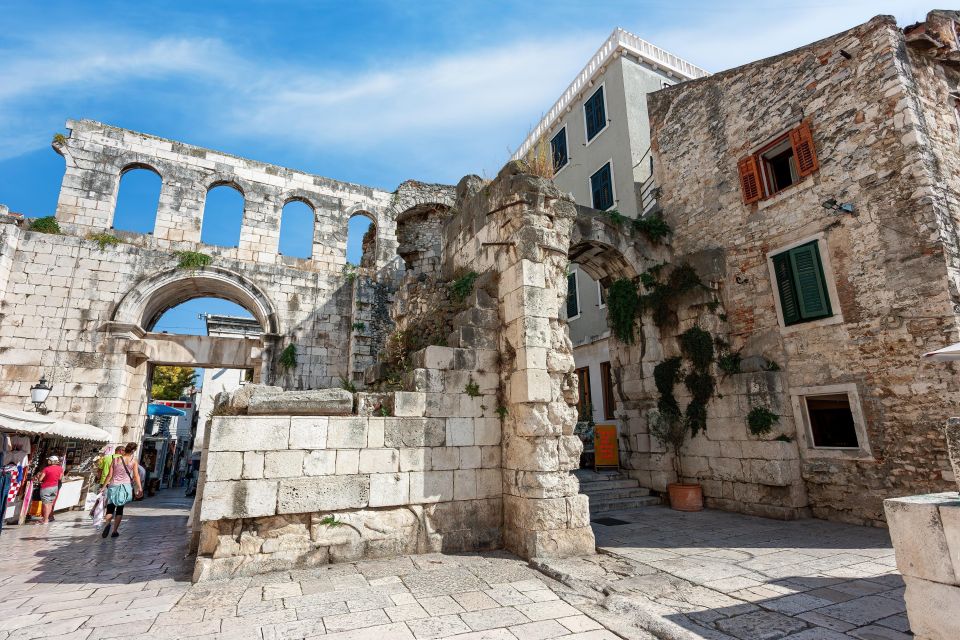 1 from dubrovnik split day trip and city tour From Dubrovnik: Split Day Trip and City Tour