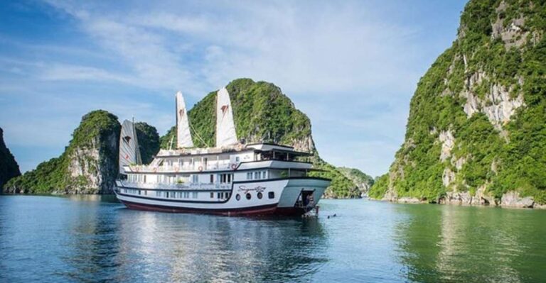 From Hanoi: 2-Day Bai Tu Long Bay Luxury Cruise With Jacuzzi