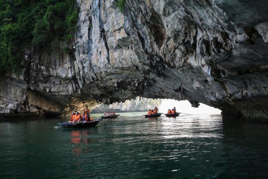 1 from hanoi 2 day cruise in bai tu long bay From Hanoi: 2-Day Cruise in Bai Tu Long Bay