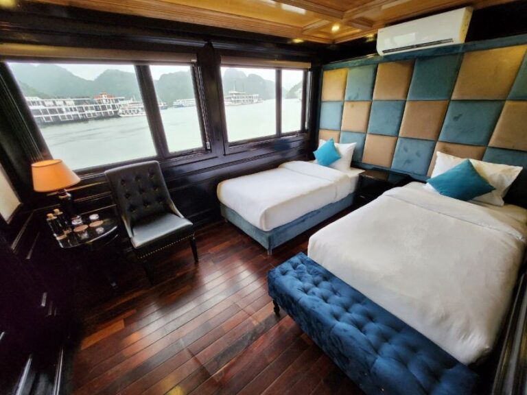 From Hanoi: 2-Day Halong Bay Cruise With Meals
