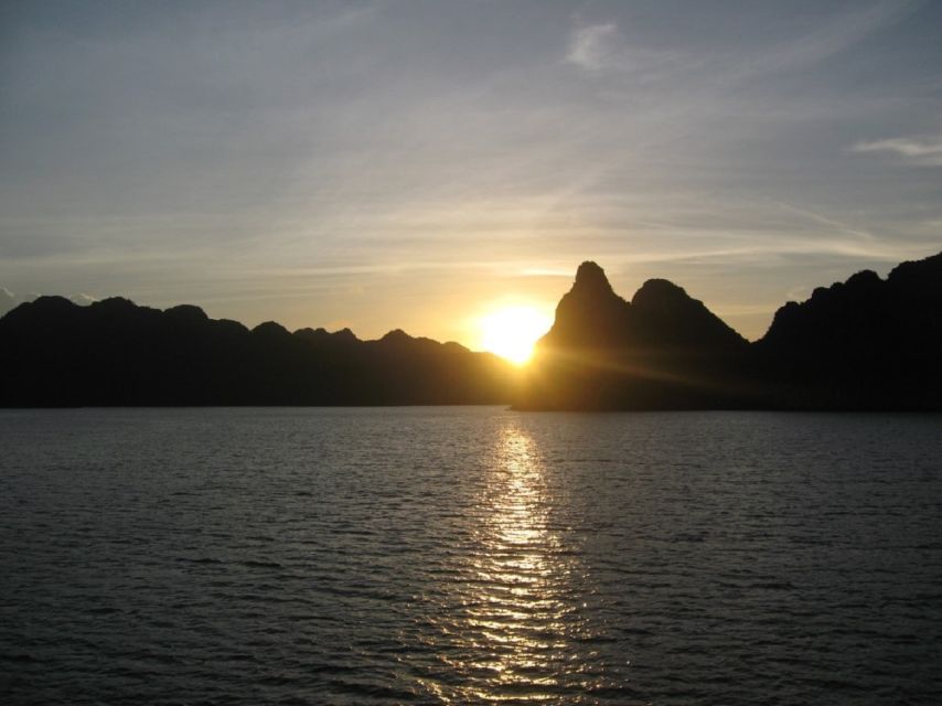 1 from hanoi ha long bai tu long bay 2 day 1 night cruise From Hanoi: Ha Long - Bai Tu Long Bay 2-Day 1-Night Cruise