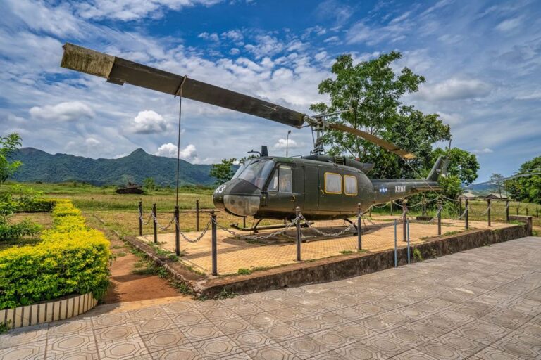 From Hue: DMZ Tour Visit Vinh Moc Tunnels, Khe Sanh and More