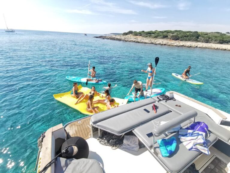 From Hvar: Blue Cave and Island-Hopping Yacht Tour