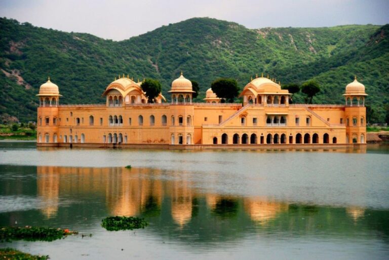 From Jaipur : Private Full-Day City Guided Tour of Jaipur