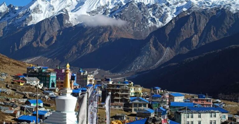 From Kathmandu: 6-Day Langtang Valley Guided Trek With Meals