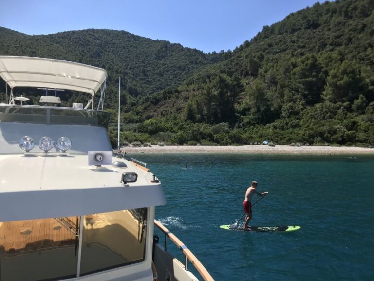 From Korcula: Hvar Island Private Yacht Excursion With Lunch