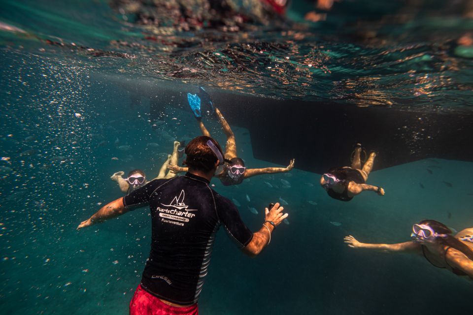 1 from lanzarote lobos island and fuerteventura day cruise From Lanzarote: Lobos Island and Fuerteventura Day Cruise