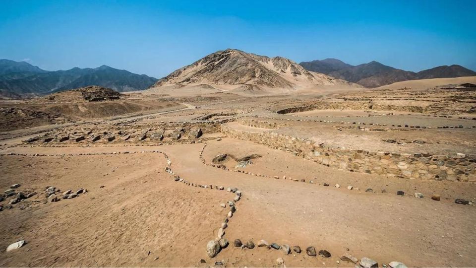 1 from lima caral the oldest civilization in america From Lima: Caral - The Oldest Civilization in America