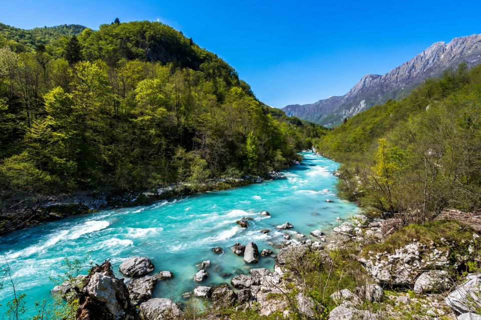 From Ljubljana: Guided Day Tour to Soča and Kranjska Gora