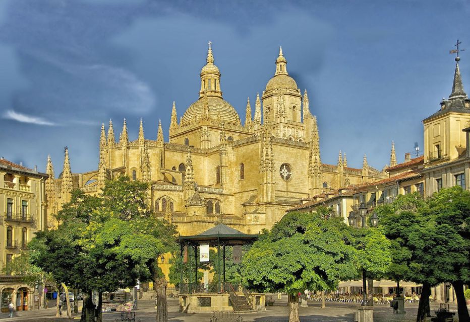 1 from madrid segovia highlights private half day tour From Madrid: Segovia Highlights Private Half Day Tour