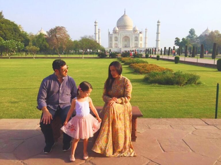 From Mumbai: Taj Mahal & Agra Private Guided Tour