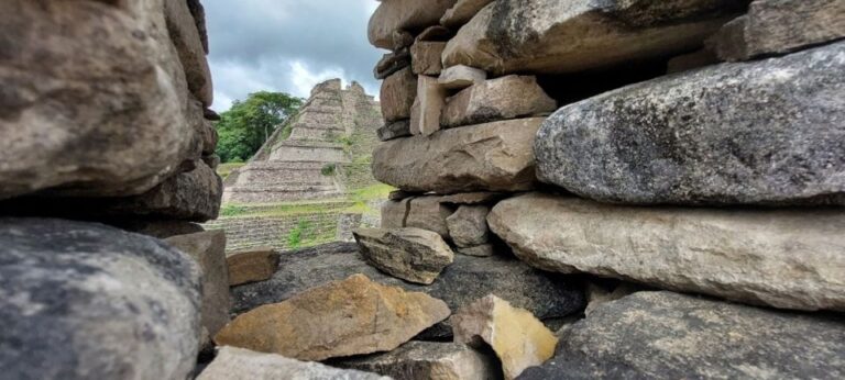 From Ocosingo: Toniná Archaeological Zone Private Tour