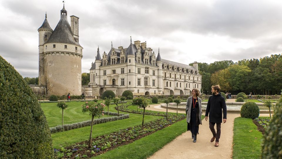 1 from paris small group tour of loire castles From Paris: Small-Group Tour of Loire Castles