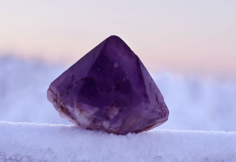 From Rovaniemi: Amethyst Mine Guided Tour