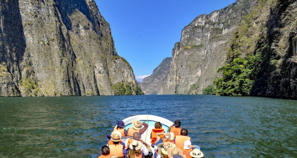 1 from san cristobal sumidero canyon chiapa de corzo tour From San Cristobal: Sumidero Canyon & Chiapa De Corzo Tour