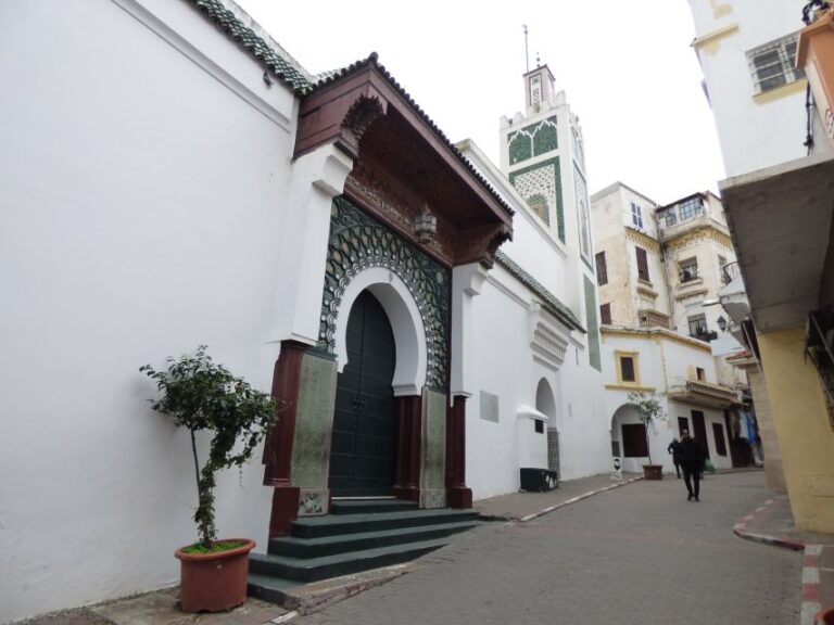From Seville: Day Trip to Tangier With Lunch