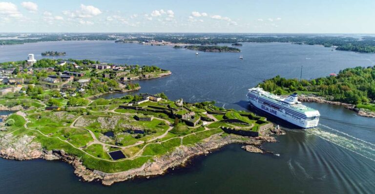 From Stockholm: Overnight Cruise to Helsinki With Breakfast