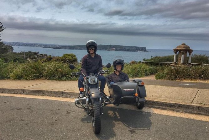 From Sydney: 2.5-Hours Vintage Sidecar Sightseeing Tour