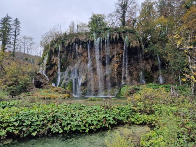 From Zadar: Plitvice Lakes Day Tour With Boat Ride