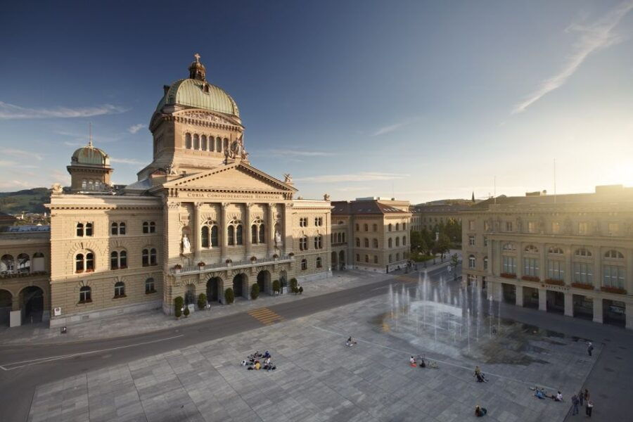 From Zurich/Lucerne: Berne Capital and Countryside Day-Trip