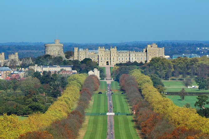 Full Day Guided Tour From London to Oxford and Windsor Castle