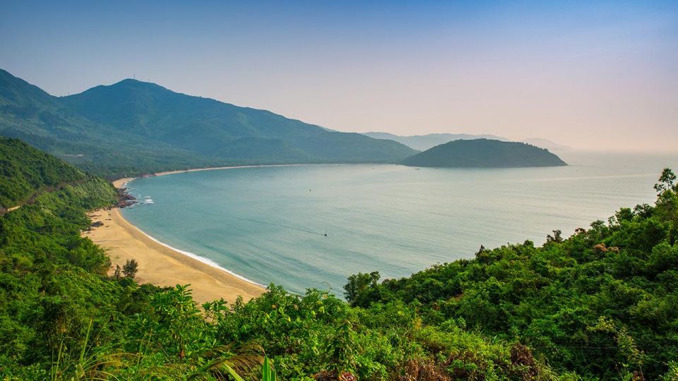 Full-Day Hai Van Pass & Lang Co Beach From Da Nang