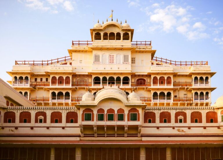 Full Day Jaipur City Tour by Car With Guide