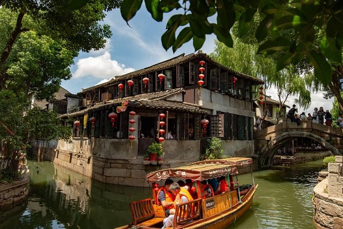 Full Day Luzhi Water Town Day Tour From Suzhou
