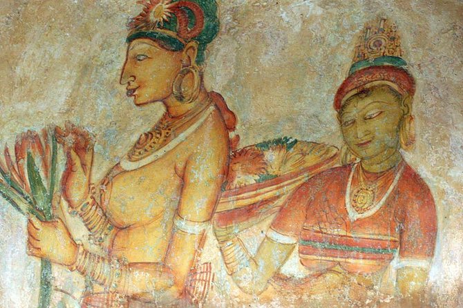 Full Day Private Excursion to Sigiriya, Cave and Pidurangala From Colombo