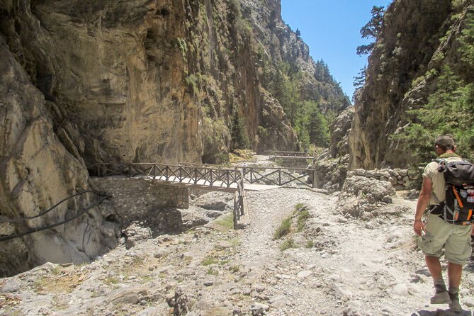 Full-Day Private Samaria National Park Hiking Experience