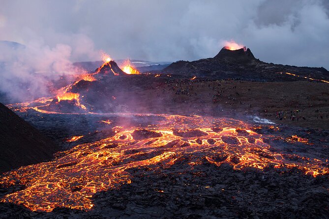 Full Day Private Tour to Active Volcano, Guided Hike and Reykjanes Peninsula
