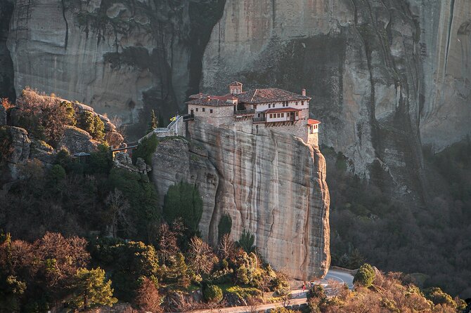 Full Day Private Tour to Meteora in Spanish or English