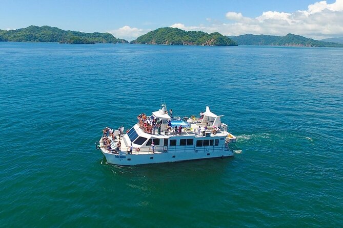 Full Day Tour to Tortuga Island From Jaco - Refund Policy and Experience Details