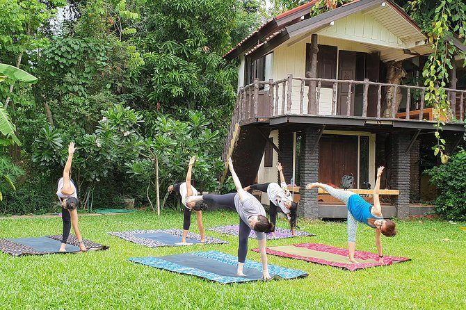 Full Day Yoga, Meditation, and Thai Cultural Immersion in Chiang Mai