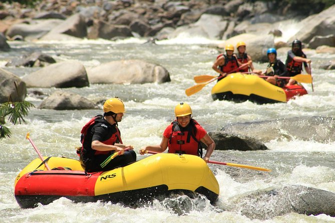 Fun White Water Rafting (Optional Paragliding) Private Tour From Medellin