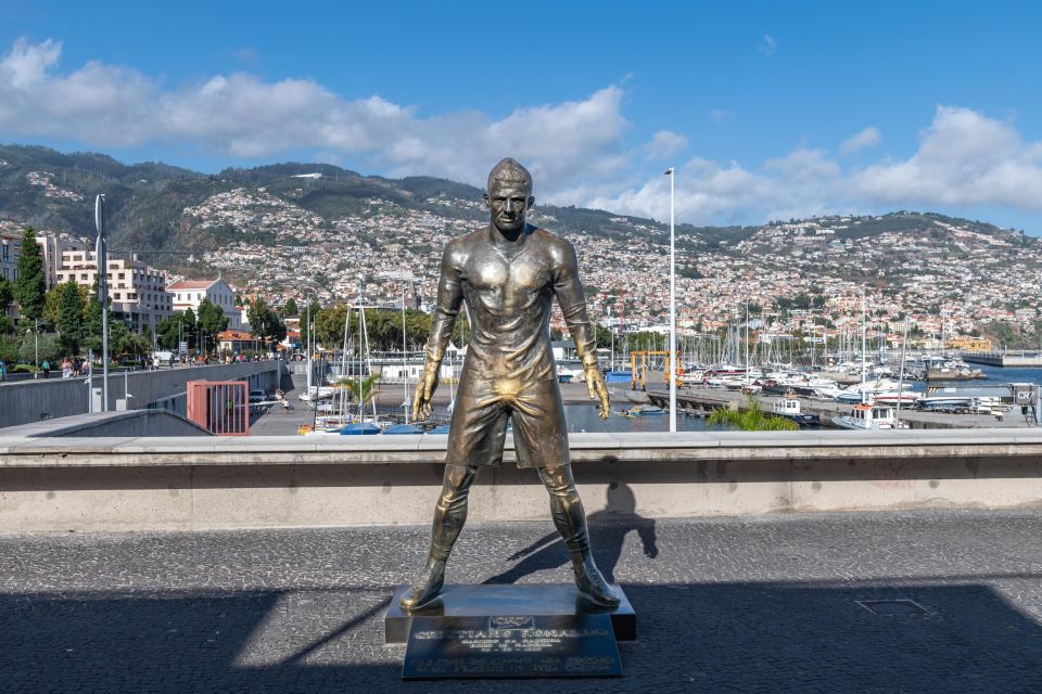 1 funchal guided tour by tuk tuk with drop off at cr7 museum Funchal: Guided Tour by Tuk Tuk With Drop-Off at CR7 Museum