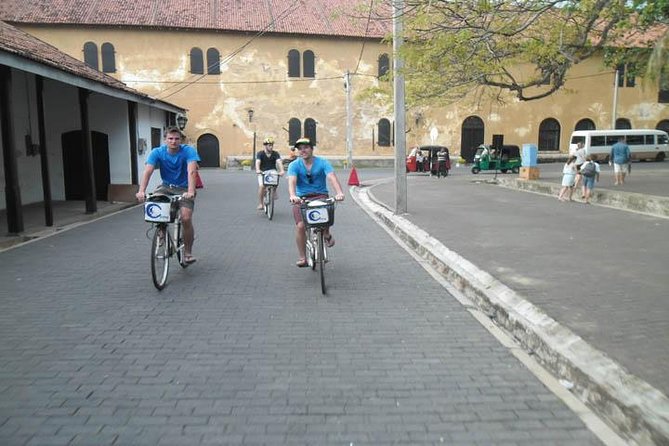 Galle Fort and City Cycling Tour