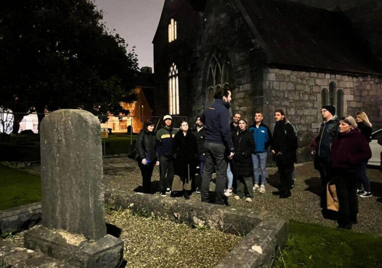 Galway: Dark History Walking Tour of Galway City