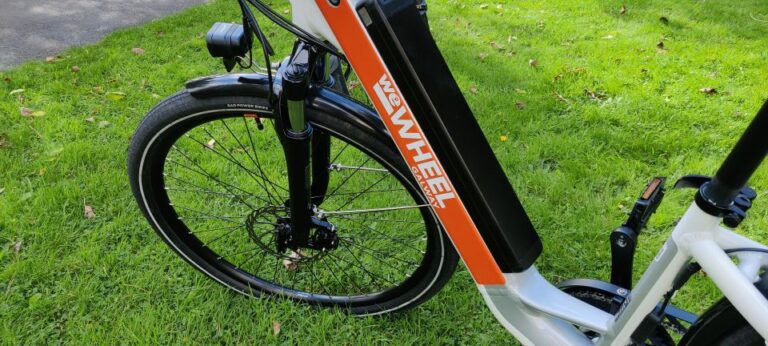 Galway: E-Bike Scavenger Hunt of the City