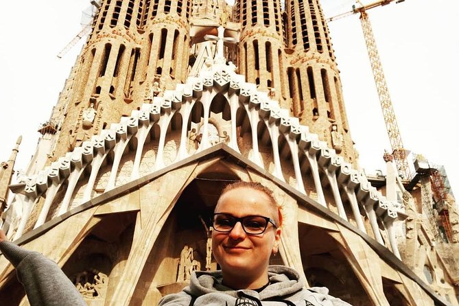 Gaudi Experience : Discover Sagrada Familia (Fast Track Admission)