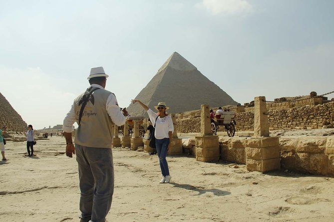 Giza Pyramids, Sphinx and Egyptian Museum
