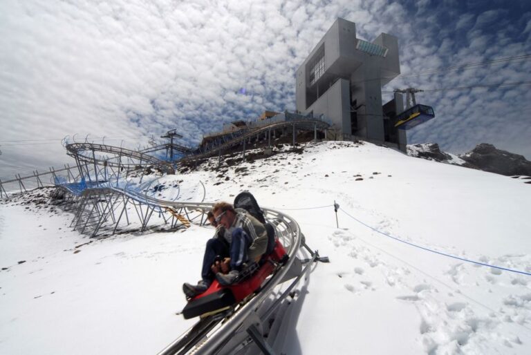 Glacier 3000 and Montreux Small Group Tour