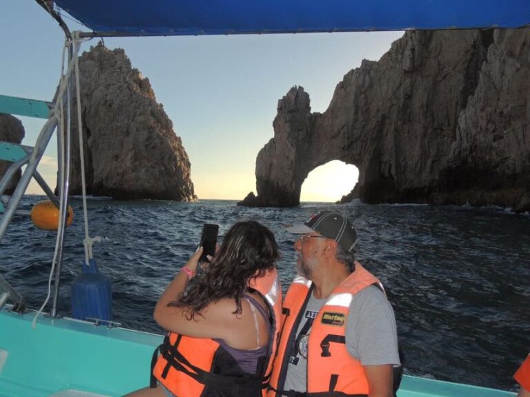 Glass Bottom Boat To the Famous Arch Of Cabo