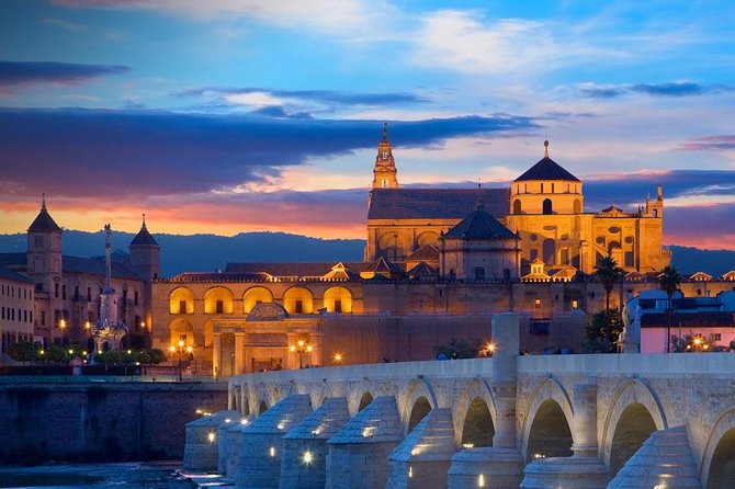 Granada Private Transfer to Seville With a Visit to Cordoba