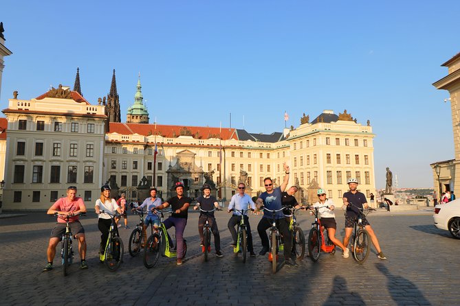 Grand City Tour of Prague on Cruiser E-Bikes or E-Scooters