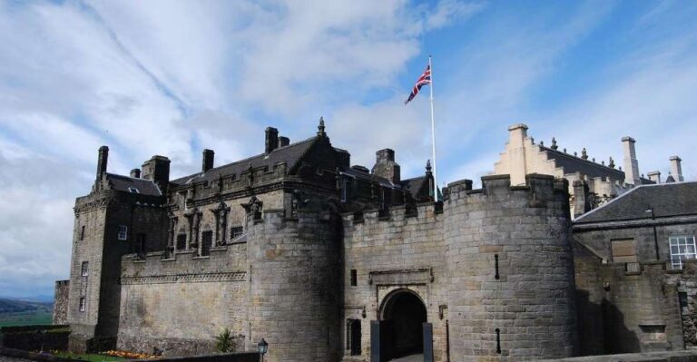 Greenock: Day Trip to Stirling Castle and Loch Lomond